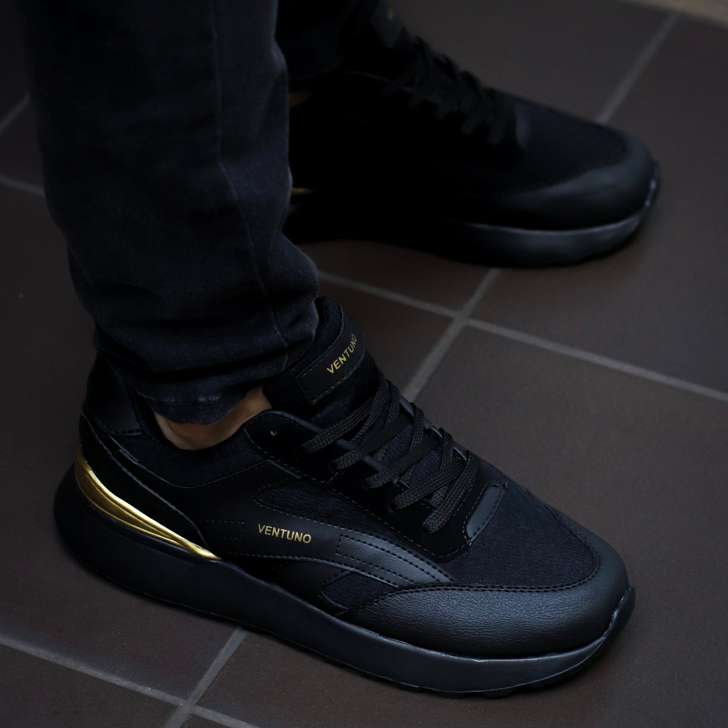 Brooklyn | Black Gold